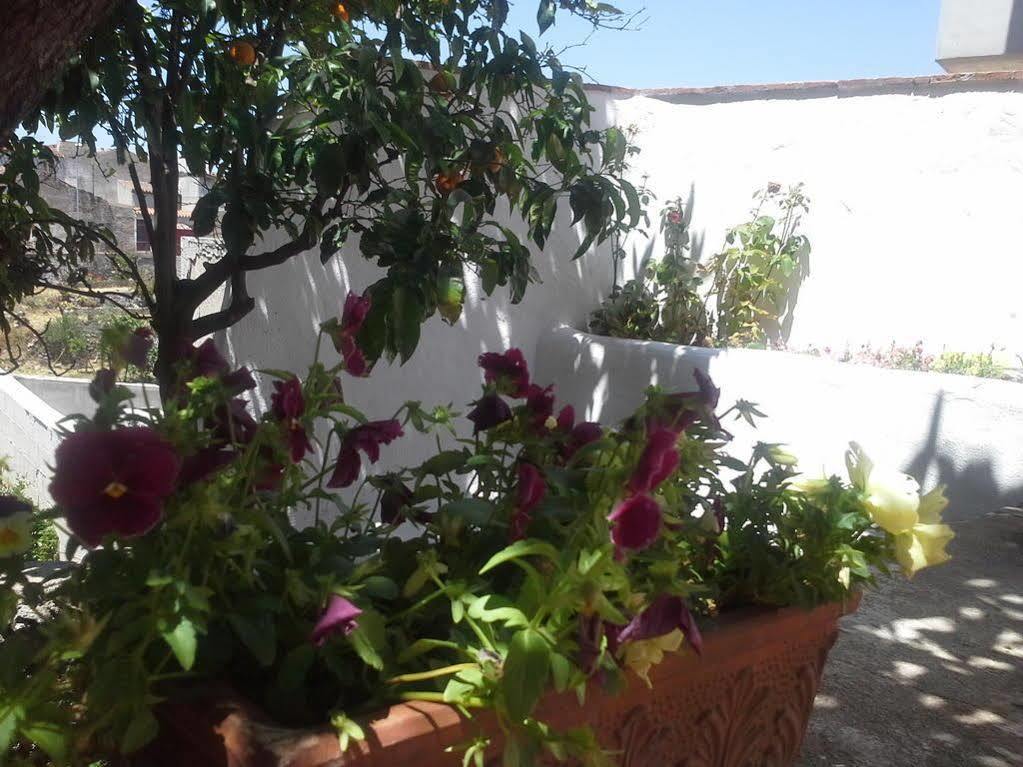 B&B Corte San Lussorio 오리에나 외부 사진